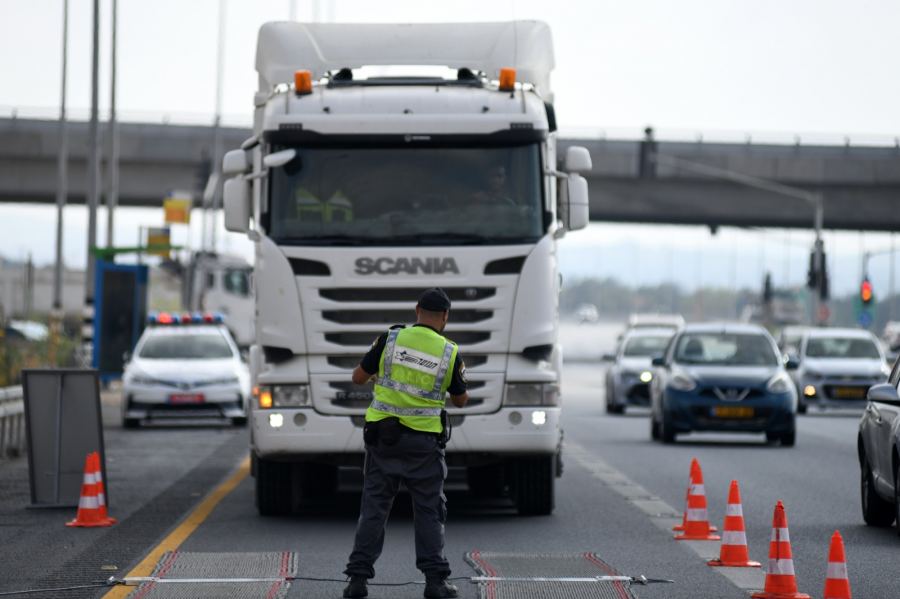 تحرير نحو 3,685 مخالفة مرورية خلال نهاية الأسبوع